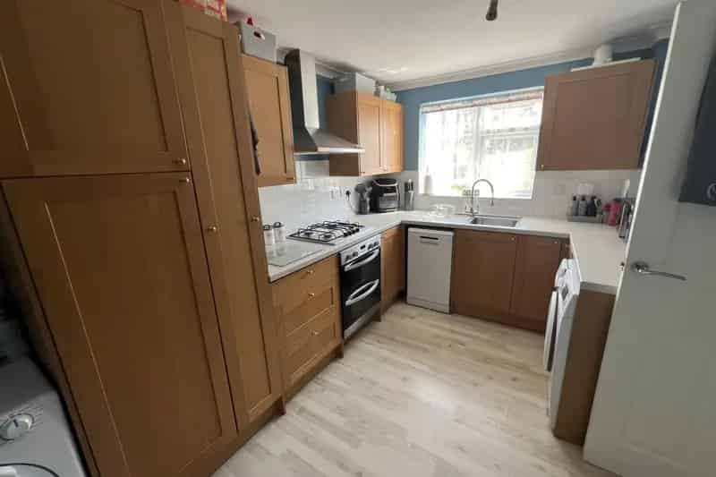 Three Bedroom Terraced House Hastings