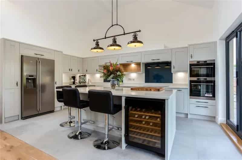 3 Bedroom Detached Barn Conversion For Sale