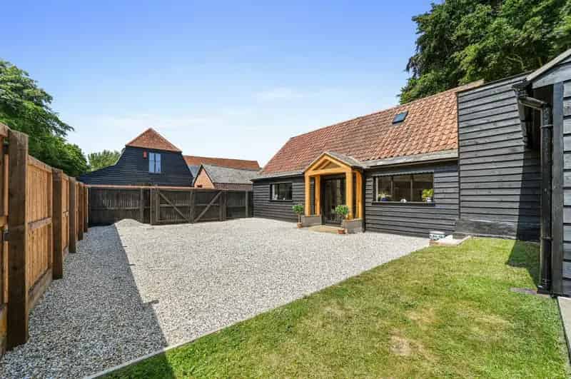 Barn Conversion for sale with 3 bedrooms, Church Lane, Beaumont