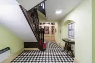 Stunning 2-Bed Apartment South Belfast - Modern Living Secure Parking