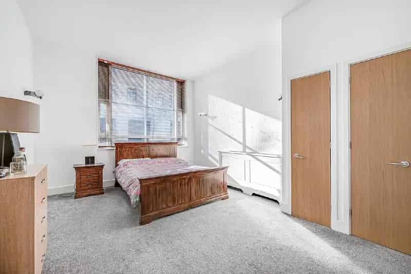 Two Bedroom Flat with Secure Parking Berkeley Homes