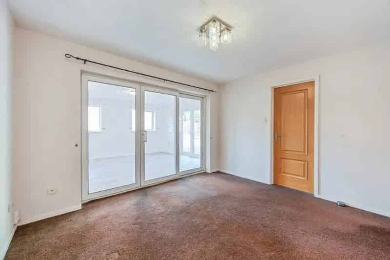 Four Bedroom Detached House in Mickleover
