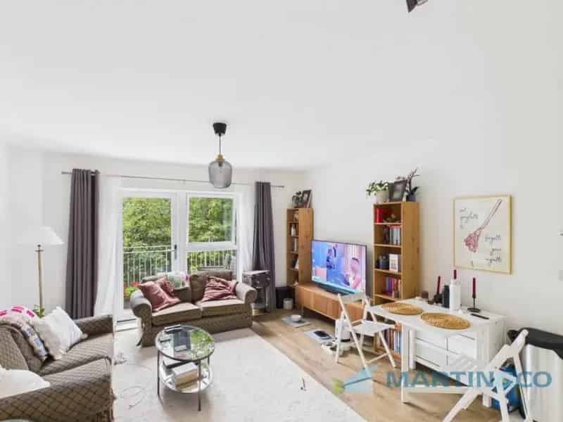 2 Bedroom Flat for Sale near Tonbridge High Street