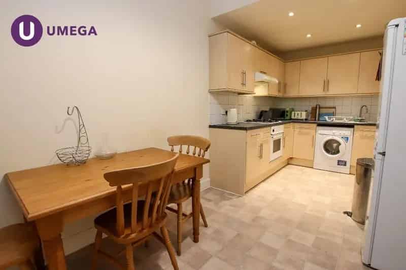 4 bedroom apartment to rent