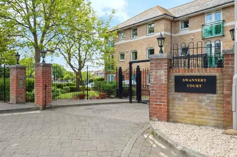 Two Bedroom Retirement Apartment in Weymouth with Balcony and Communal Facilities