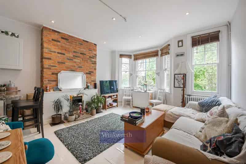 2 Bedroom Flat Kennington Road Near Tube