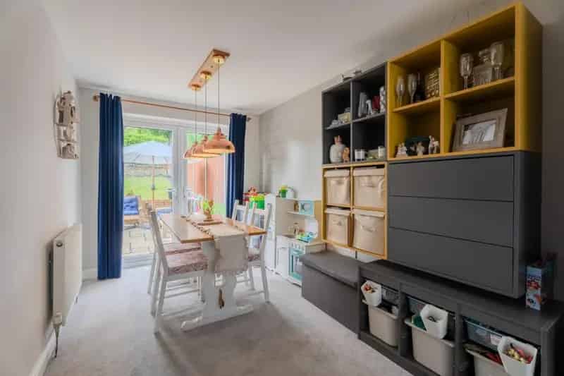 3 Bedroom House For Sale Near Amenities and Schools