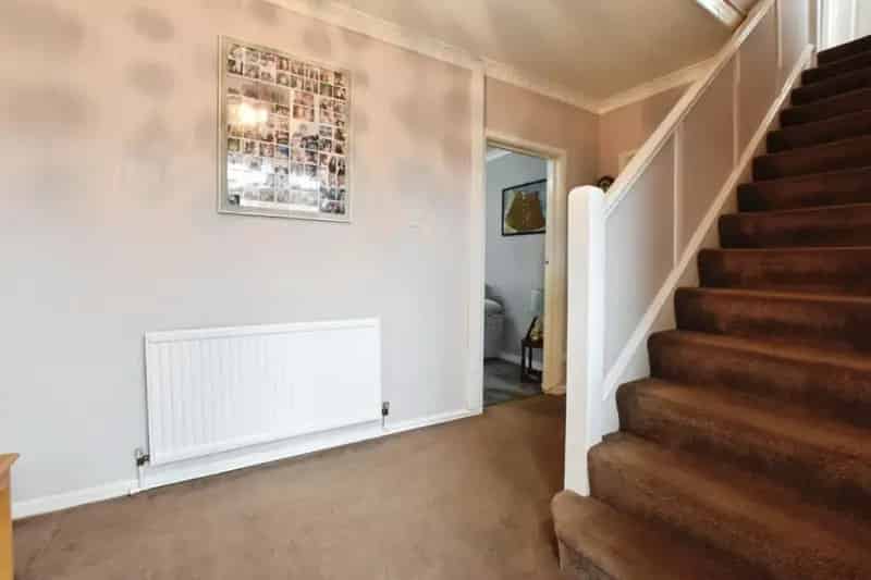 3 Bed House for Sale Lincoln Gardens No Onward Chain