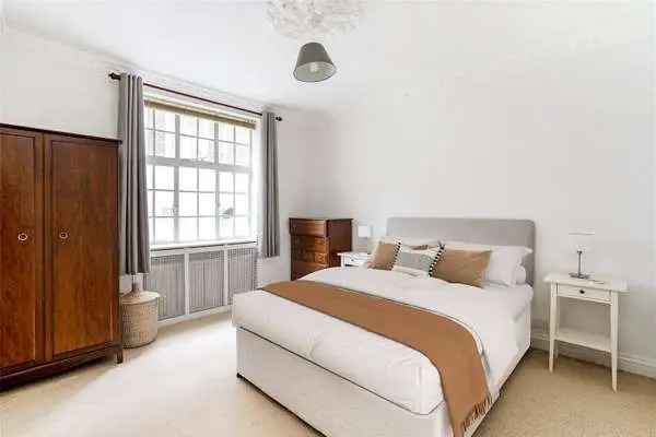 Tufton Street, London, SW1P 3QH | Property for sale | Savills