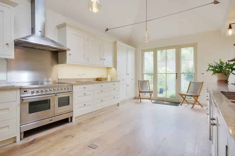 4 Bedroom Thatched Cottage for Sale Milton Abbas