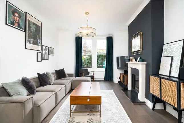 5 Double Bedroom Period House for Rent East Putney