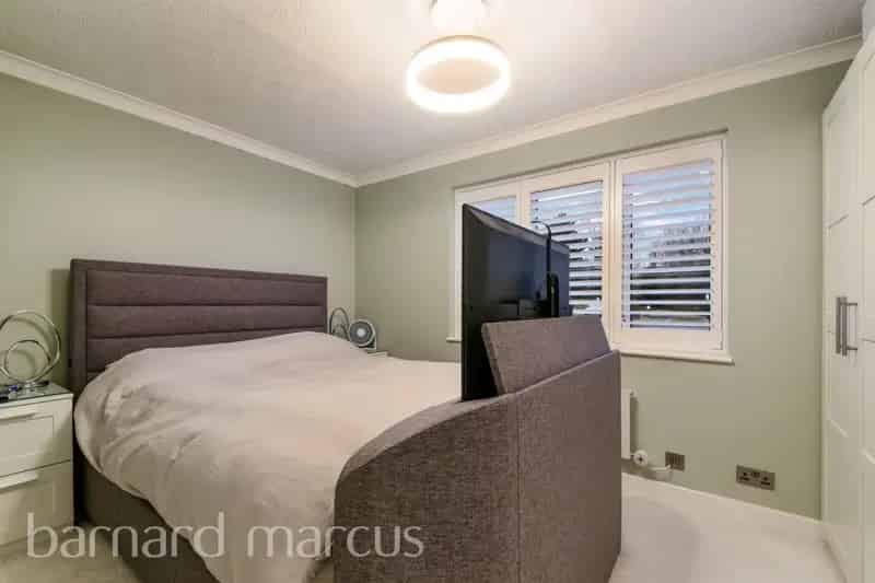 1 Bedroom Flat near South Croydon Station and Lloyd Park