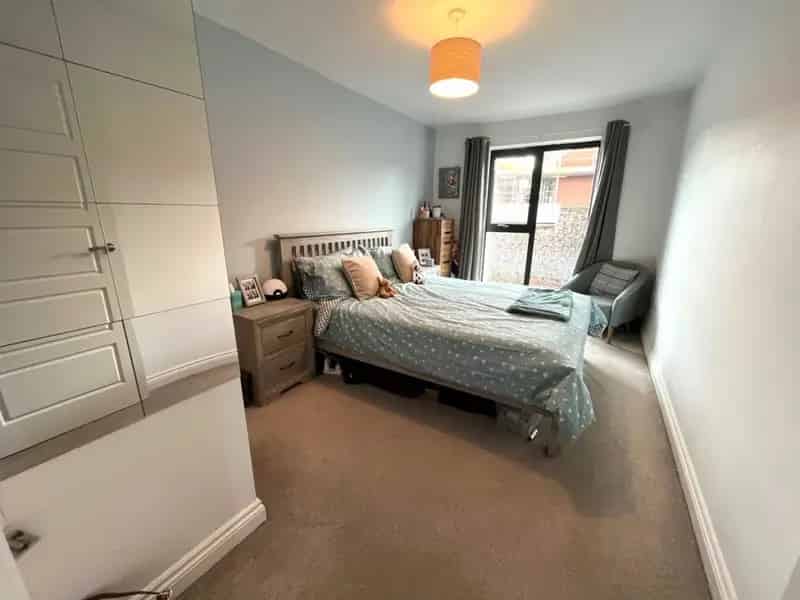 2 Bedroom Apartment for Sale in Gloucester Docks