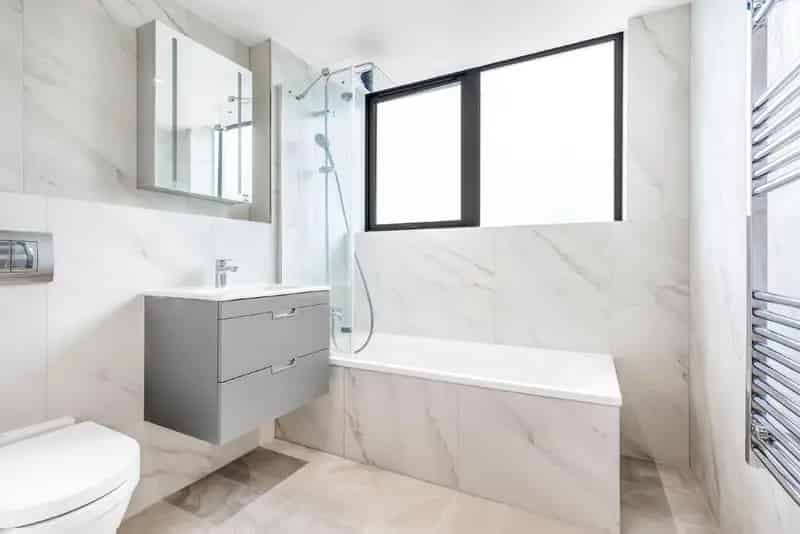 Flat For Sale , London, England