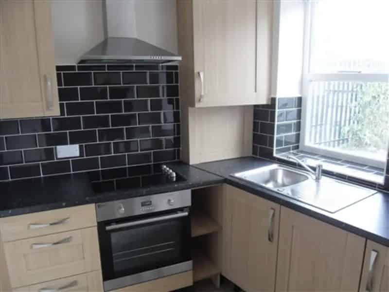 1 Bedroom Furnished Apartment in Hull Old Town