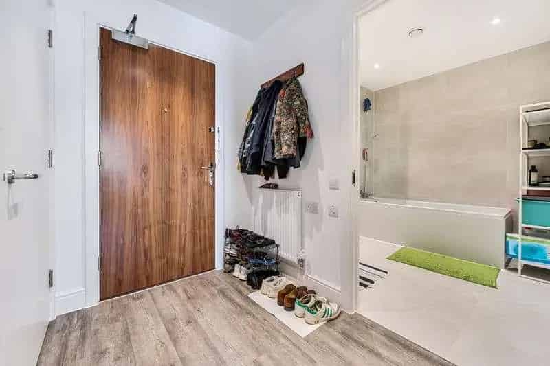 2 Bed Flat for Sale in East Oxford