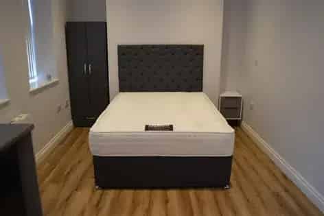 1 room flat of 40 m² in Manchester