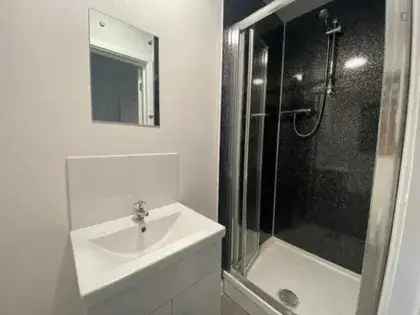 1 Room Flat 27m² Southampton Student Studio Fully Inclusive Bills