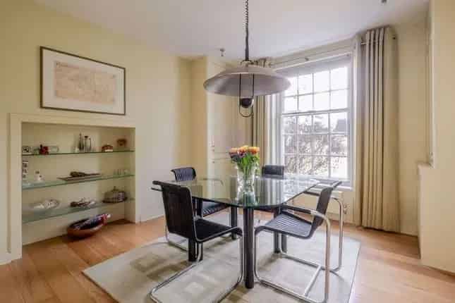 Hampstead Garden Suburb Semi-Detached House For Sale