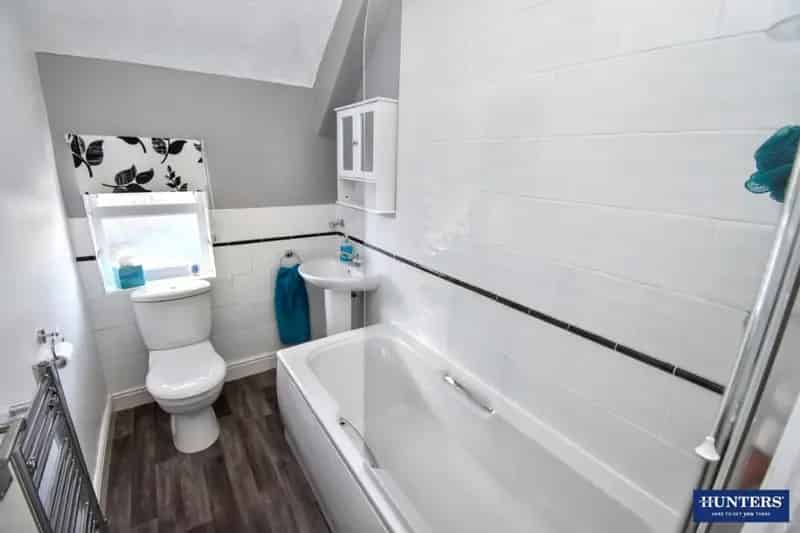 2 bedroom House
 For Sale