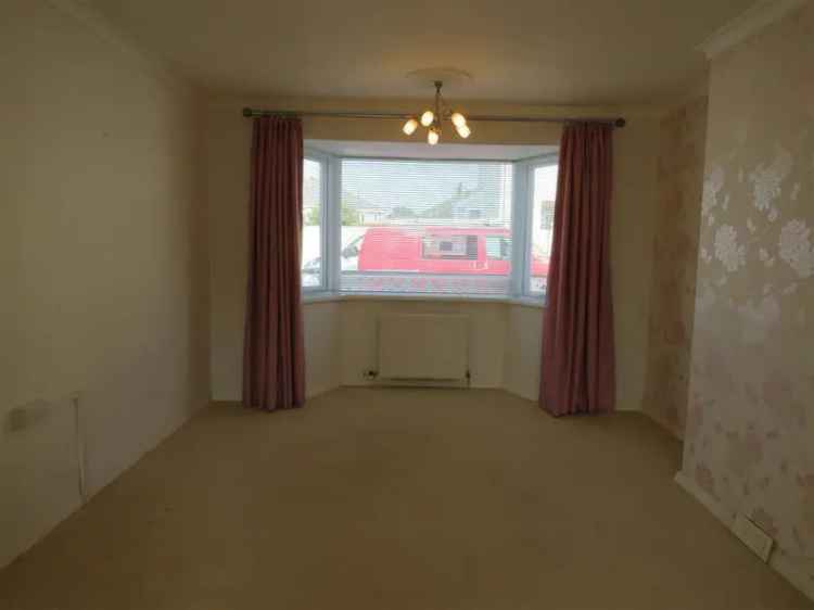Spacious 3 Bedroom House with Enclosed Garden Zero Deposit Available