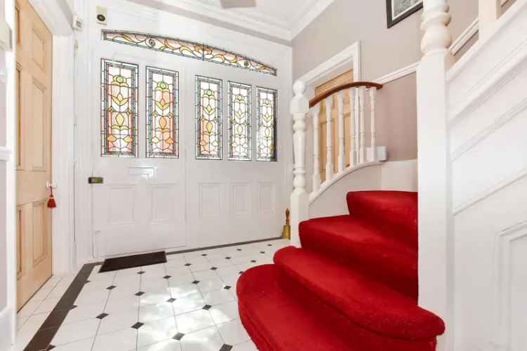 4 Bedroom Detached House Pierremont Avenue Broadstairs