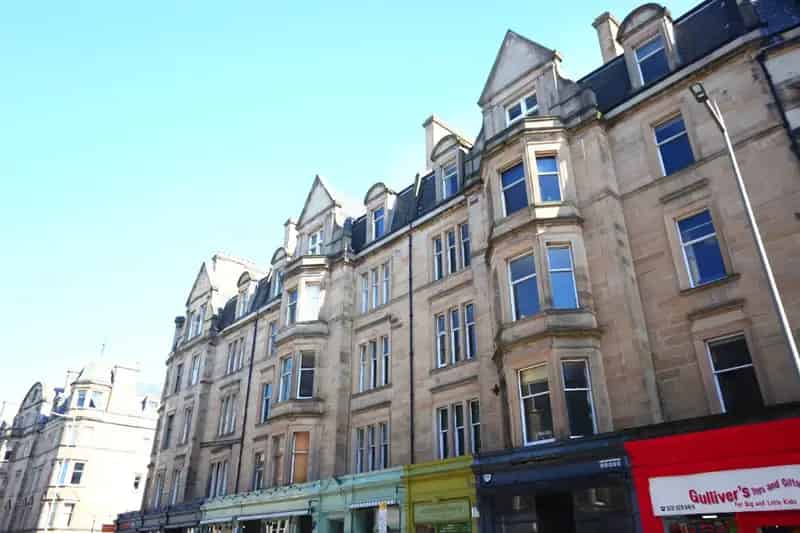 5 Bedroom Flat House to Rent in Bruntsfield