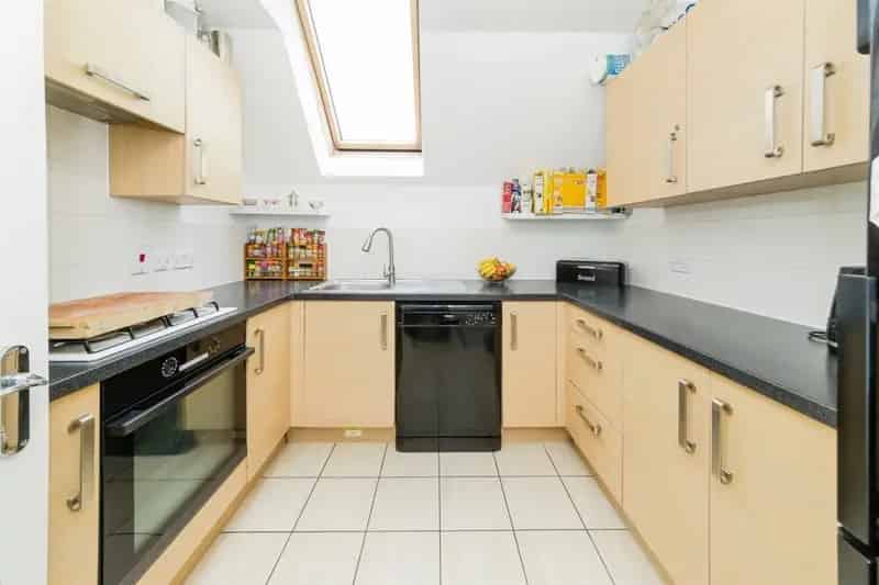 2 Bed Apartment with Balcony and Parking  Shared Ownership