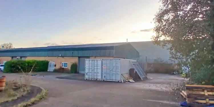 Industrial Warehouse Unit with Yard and Secure Area