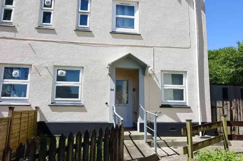 1 Bedroom Apartment for Sale