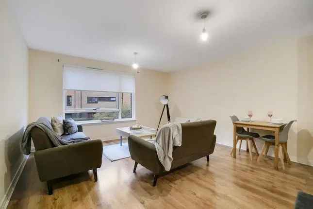 Flat for sale in Charlotte Street, Merchant City G1