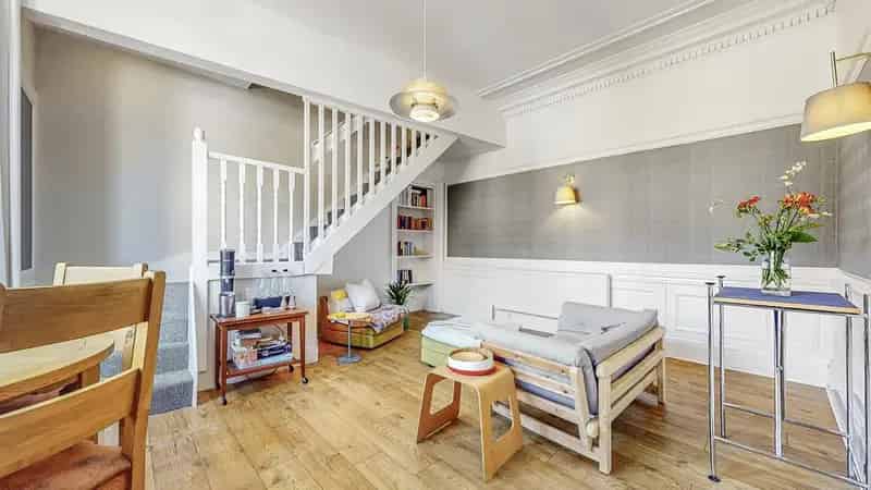 1 Bedroom Flat for Sale in Broomhill Glasgow