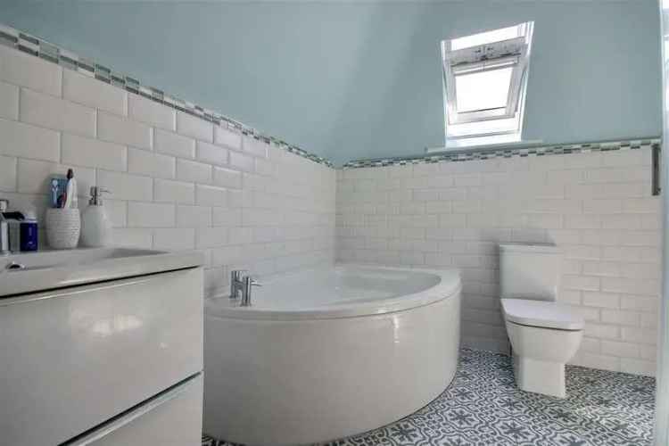 5 Bed Detached House For Sale Fareham