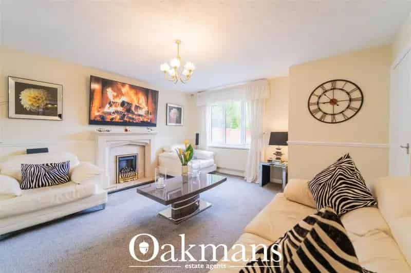 3 Bedroom Detached House for Sale Bartley Woods