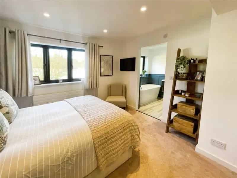 3 Bed Property for Sale