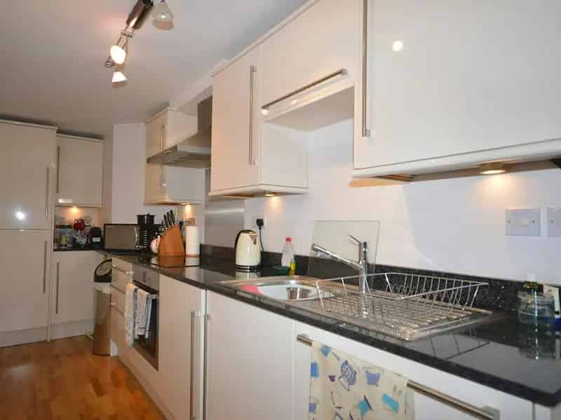 One Bedroom Apartment Welwyn Garden City Modern Development Allocated Parking