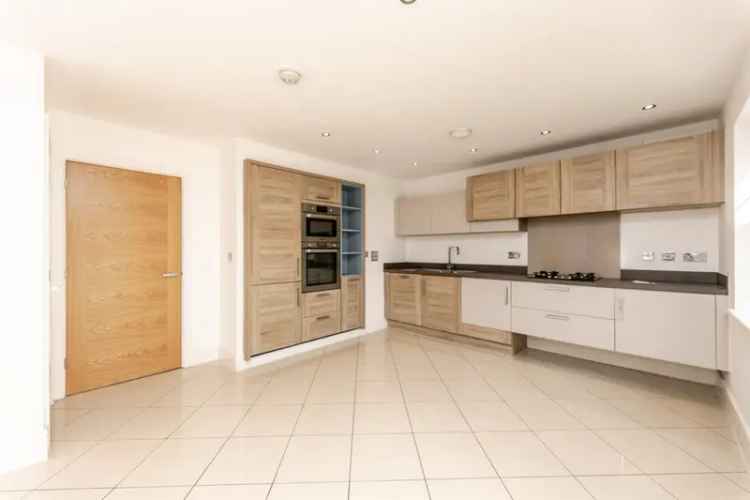 Four Bedroom Detached House in Pontefract No Onward Chain