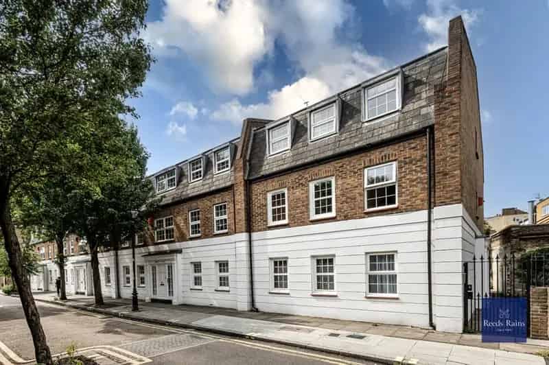 1 Bedroom Flat for Sale London SE17 Near Elephant & Castle
