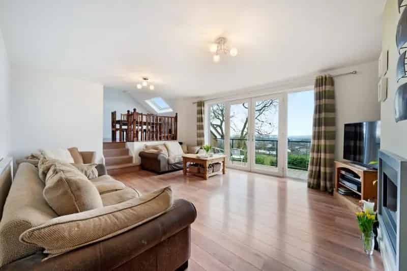 4 Bedroom Detached Bungalow for Sale