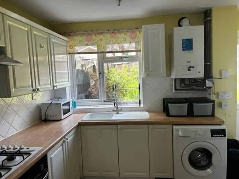 5 Bedroom House to Let for Students and Professionals