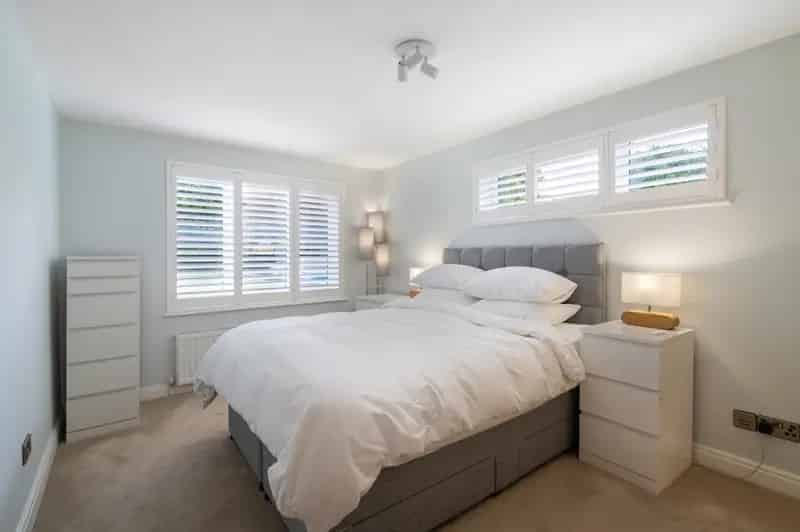 2 Bedroom Flat for Sale in Popular Central Development