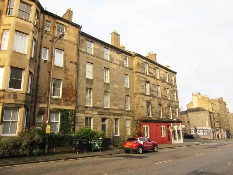 1 Bedroom Flat to Rent in Edinburgh