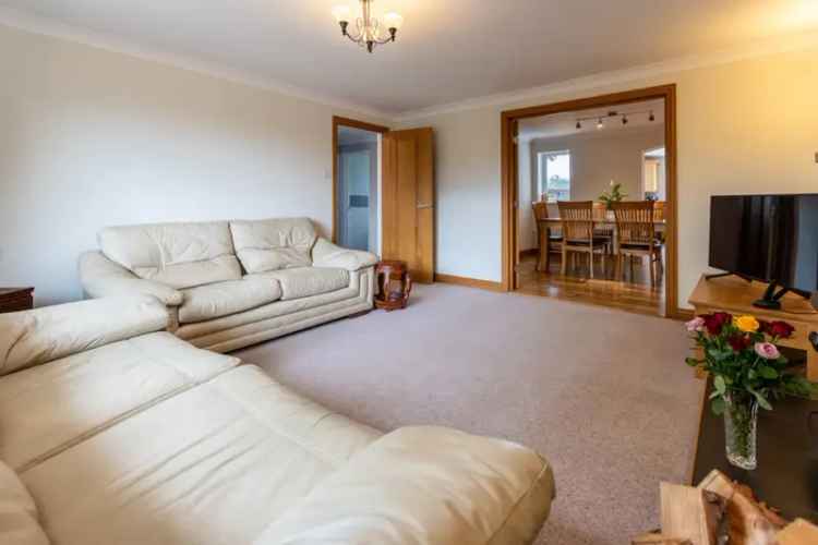 3 Bedroom Bungalow for Sale in Aldington