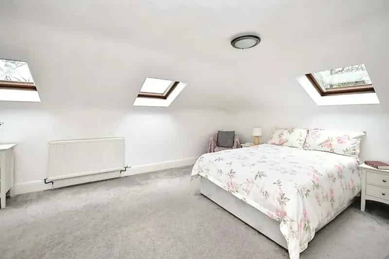 2 Bedroom Maisonette for Sale in Meyrick Park Bournemouth