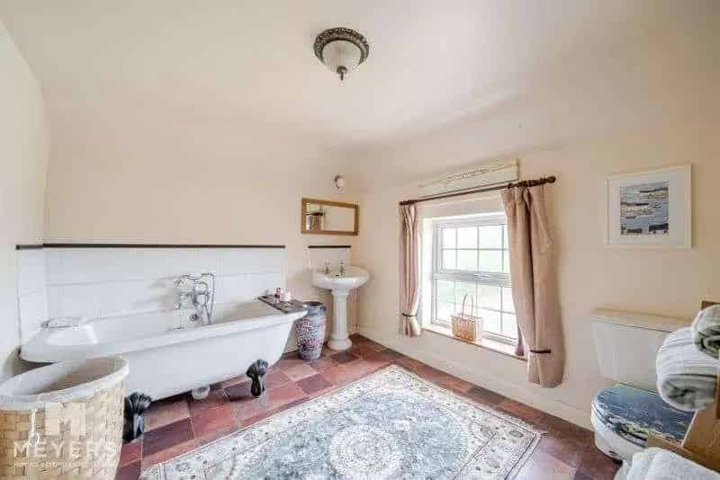 4 Bed Family Home for Sale in Upton