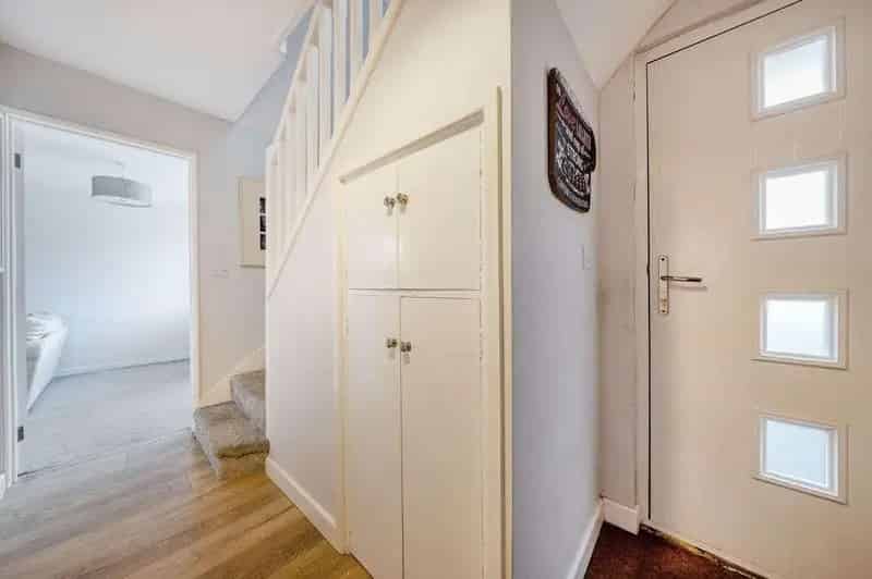 3 Bed Semi-Detached House For Sale Near Schools