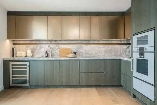 Luxury 5-Bedroom Flat with River & City Views London