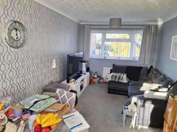 Flat For Rent in Charnwood, England