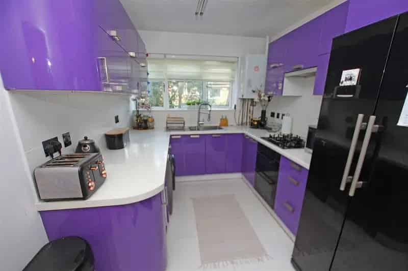 2 Bedroom Flat Bournemouth Seafront 6 Month Let