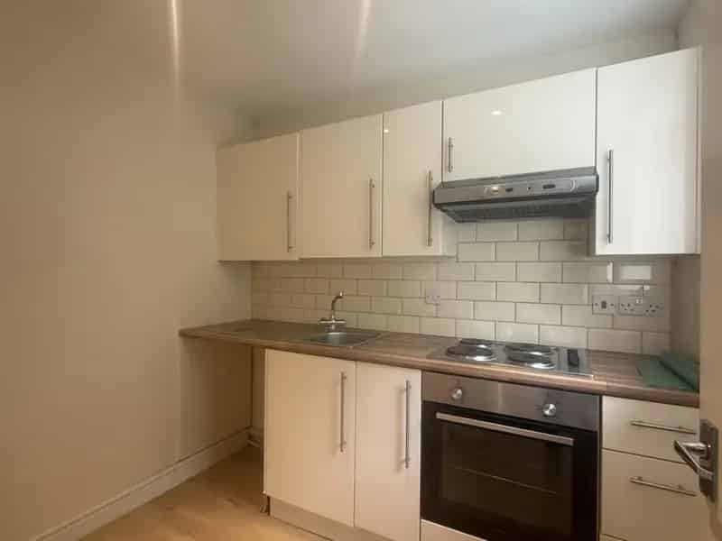 1 Bedroom Flat To Rent